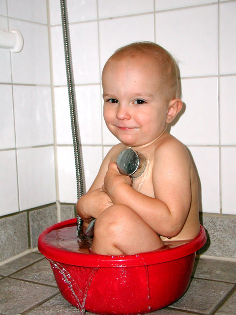 Liten badbalja